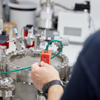 Vacuum Gauge Calibration Service